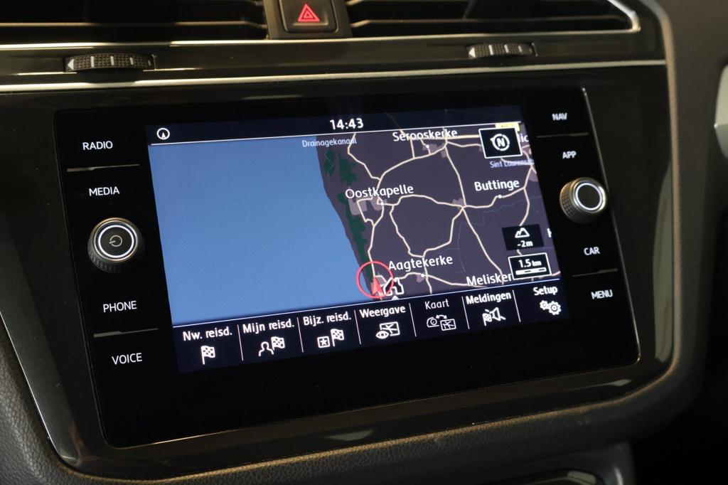 Volkswagen Tiguan 1.4 tsi act connected series, carplay, cruise contr, all 