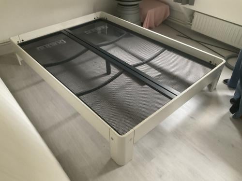 Auping ledikant met matras 140x200, hoog 35