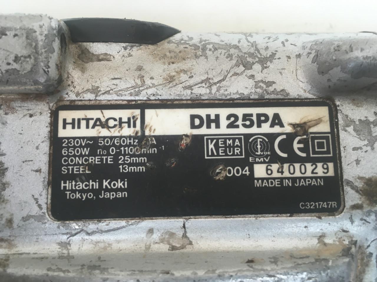 Boorhammer hitachi sds dh25pa 650 watt in goede staat