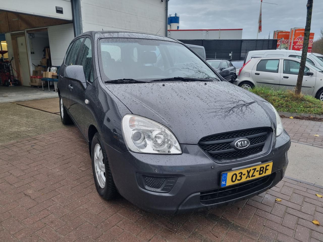 Kia Carens 2.0 CVVT X-tra | Hoge instap | 150.556 KM!