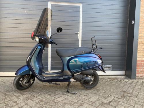 Schitterende btc riva agm vx50 cameleon kleur full option nu 999 euro compl