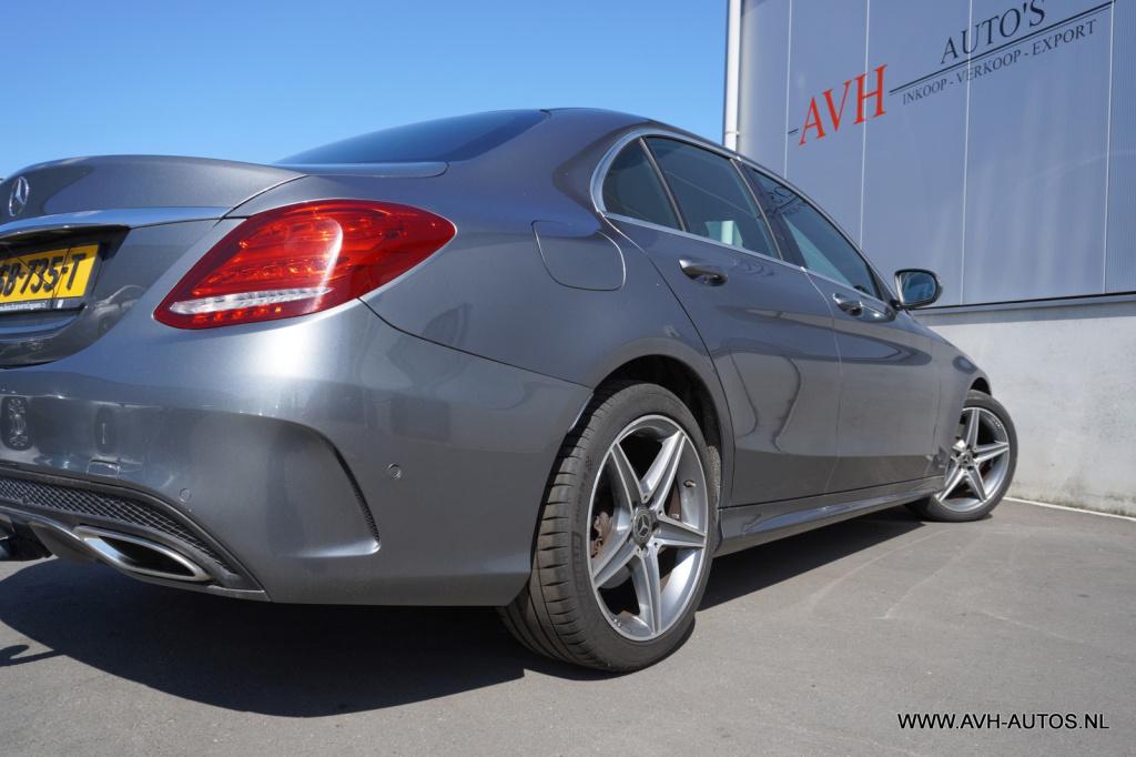 Mercedes-Benz C-Klasse 180 business solution amg automaat