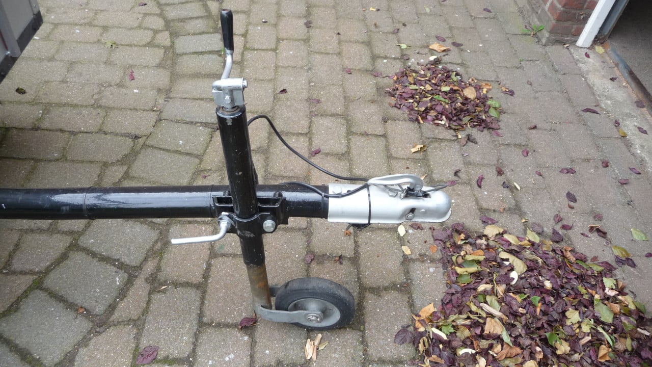 TE KOOP ONGEREMDE ENKELASSER