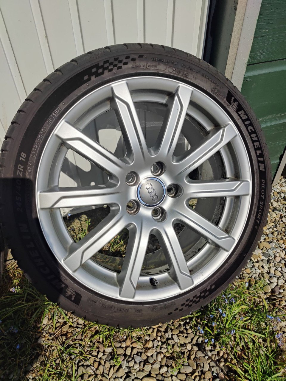 Originele 18 Inch Audi A4 velgen + Michelin Pilotsport zomerband