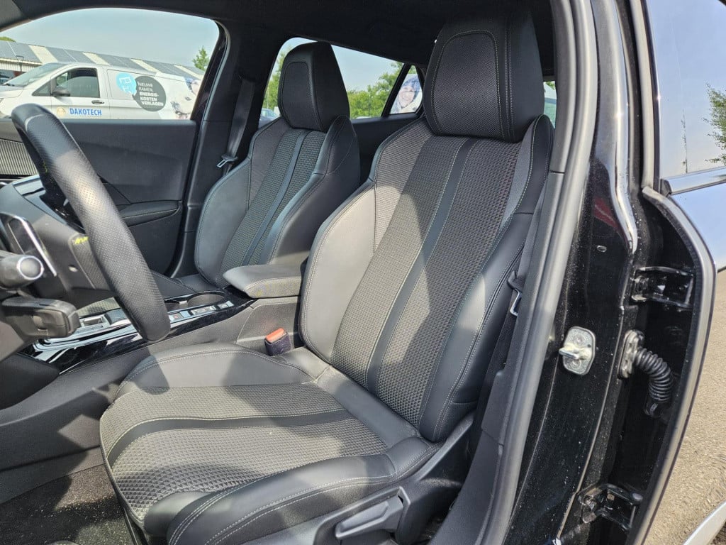 Peugeot 2008 1.2 puretech gt