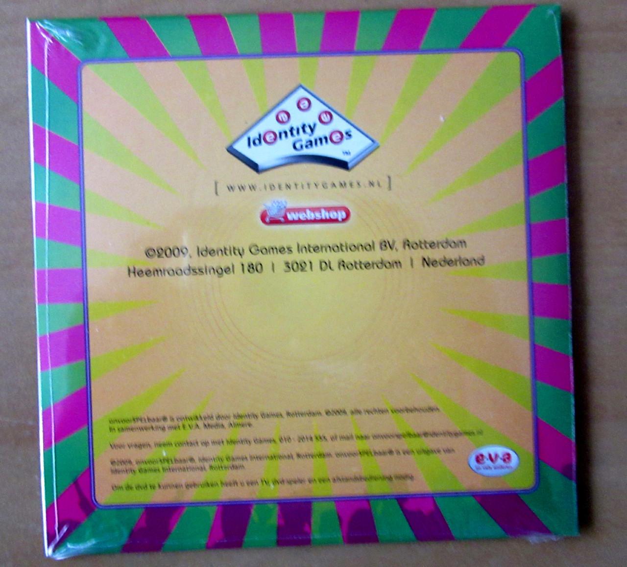 Een geweldig gezelschapsspel ONVOORSPELBAAR van Paul de Leeuw