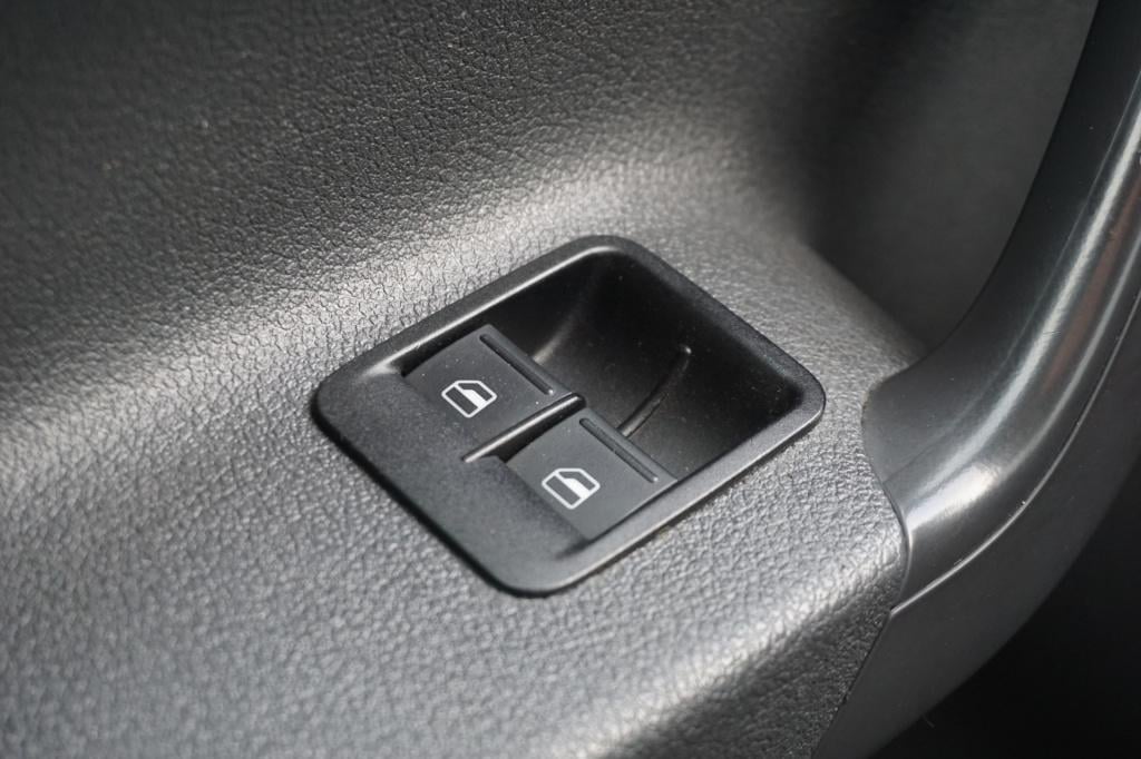 Volkswagen Caddy 1.2 tsi marge - elektr. ramen / cruise / trekhaak