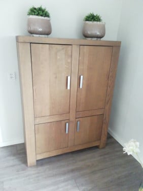 Servieskast