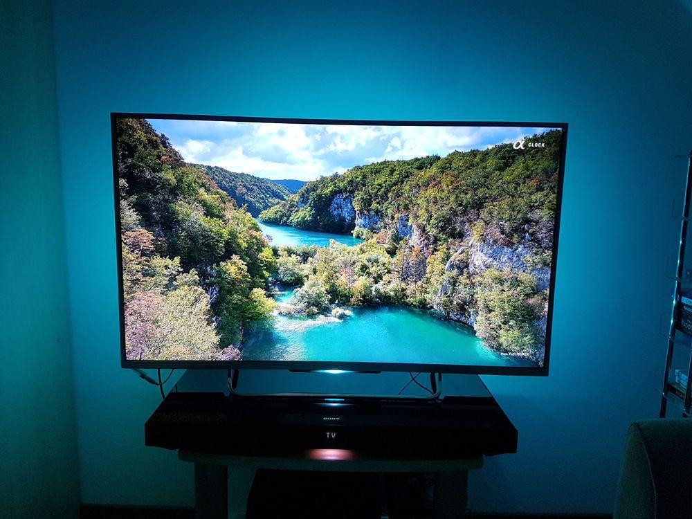 Sony Bravia X-Reality PRO 32 Inch (81cm) Smart Led tv zilver omlijsting