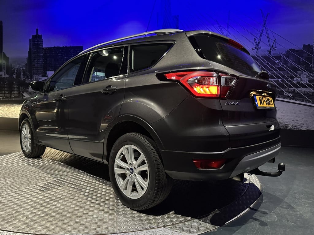 Ford Kuga 1.5 ecoboost trend ultimate *navi*trekhaak*