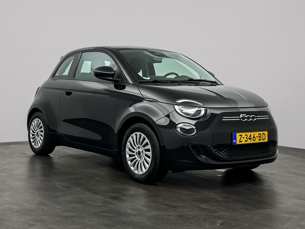 Fiat 500e 42 kwh | carplay | cruise control | ecc |