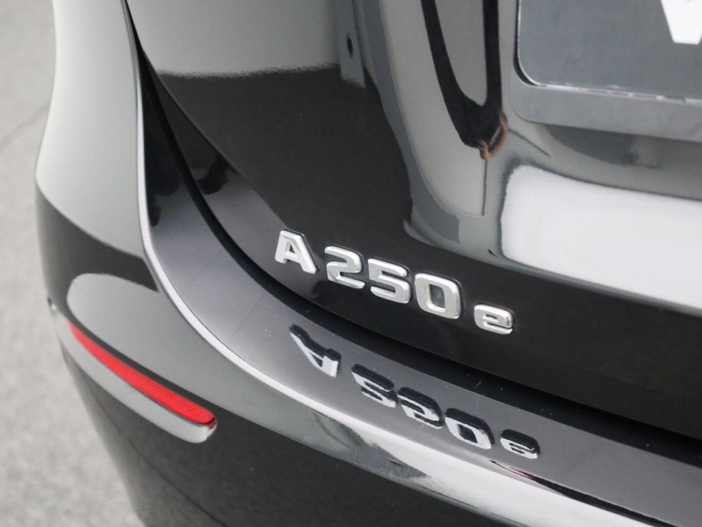 Mercedes-Benz A-Klasse 250 e | navigatie | apple carplay / android auto | c