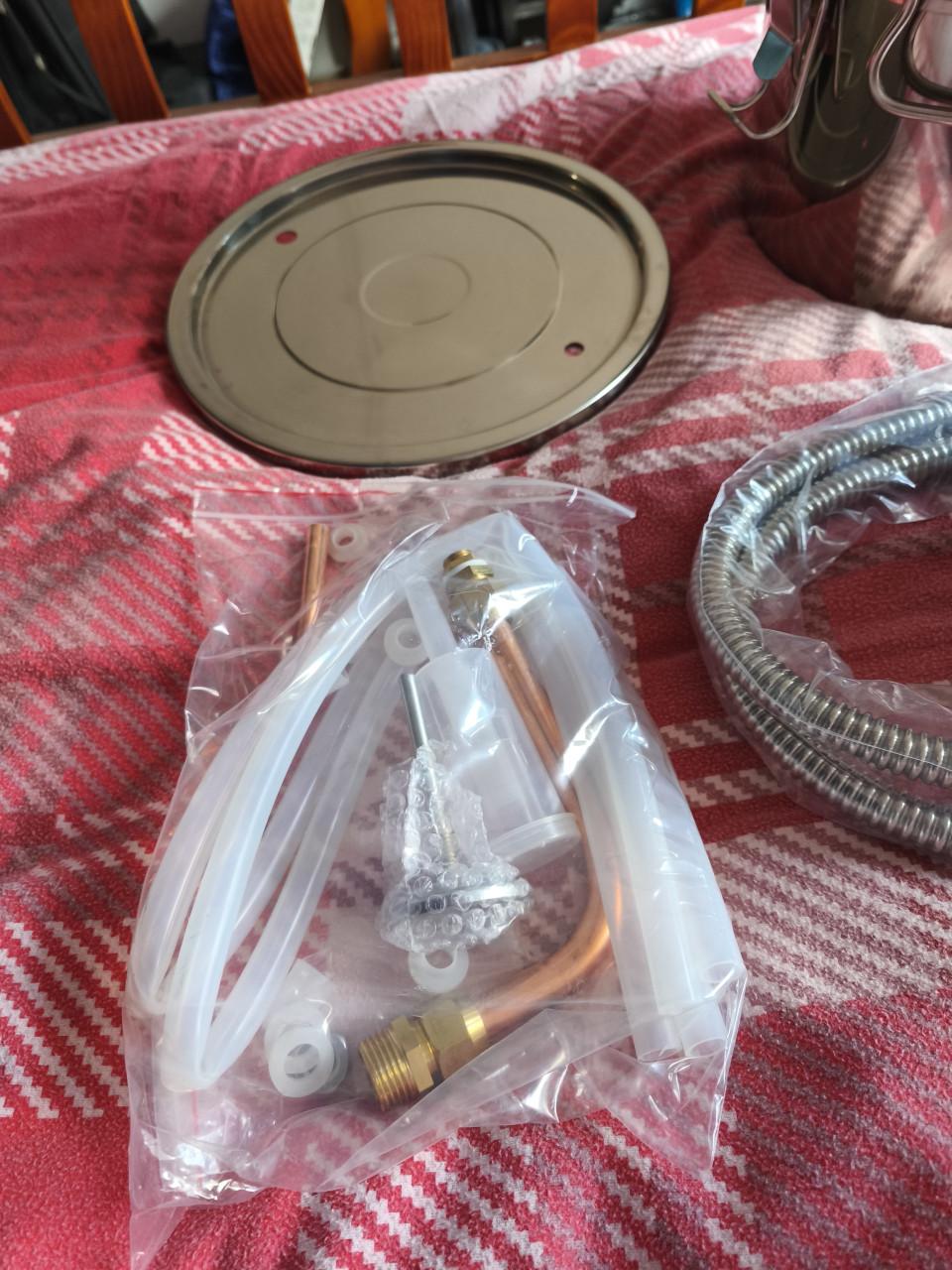 Te koop aangeboden complete Fermeteerset.