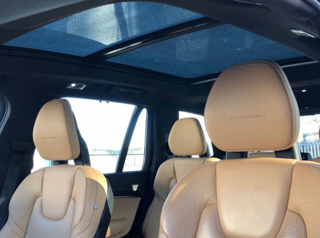 Volvo XC90 t8 405pk recharge inscription| full options| luchtvering| trekha
