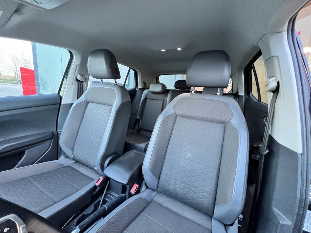 Volkswagen T-cross 1.5 tsi style business r | apple/ android carplay | dab 