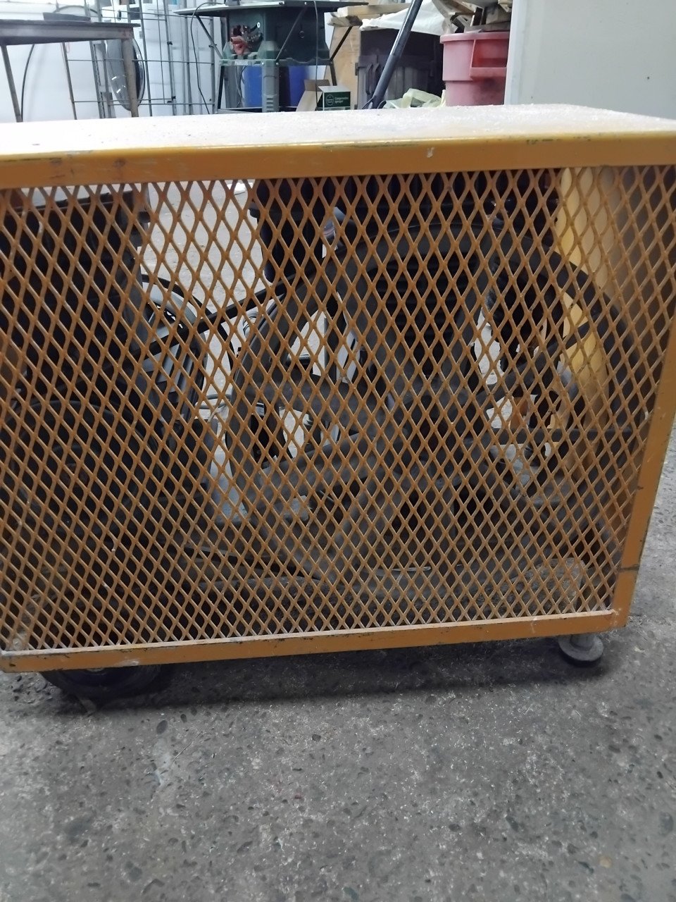 Tekoop  goed onderhouden compressor