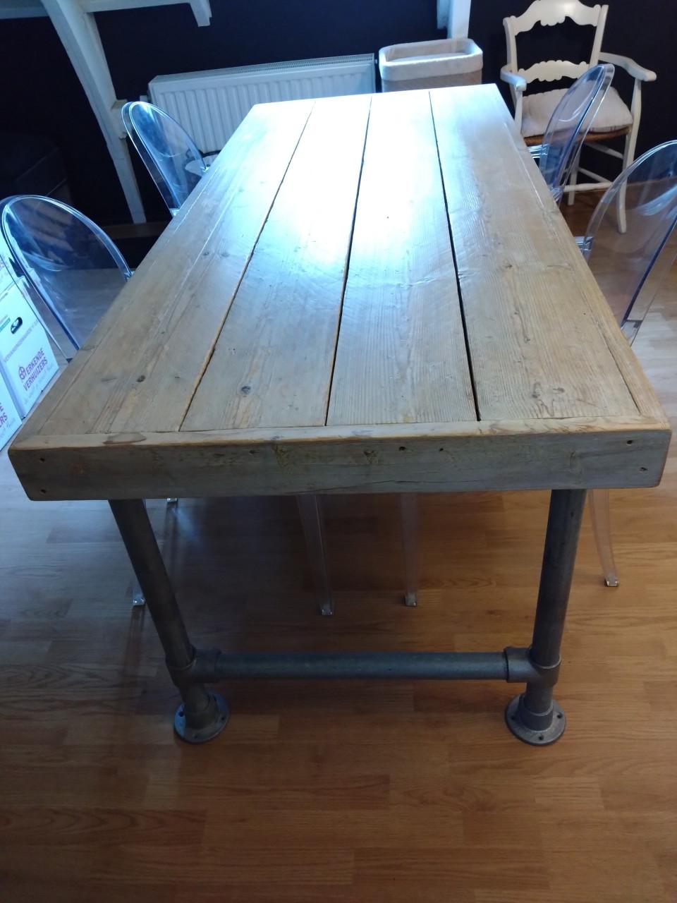 Robuuste eettafel 199x85 cm