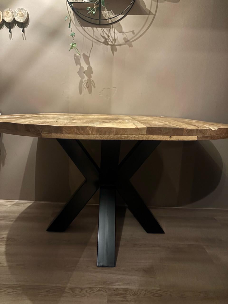 Tafel te koop