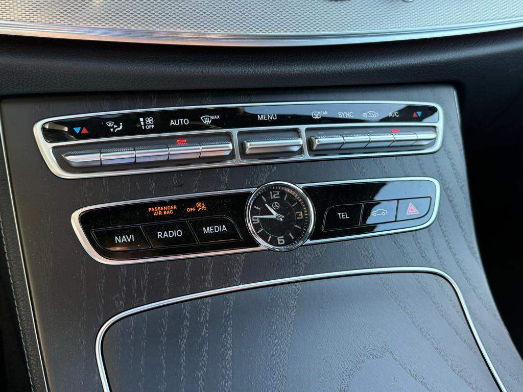 Mercedes-Benz E-Klasse estate 220 d business solution amg