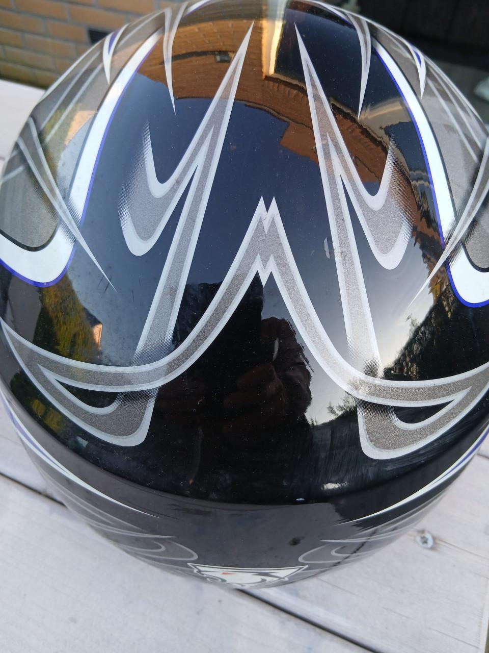 Integraalhelm medium