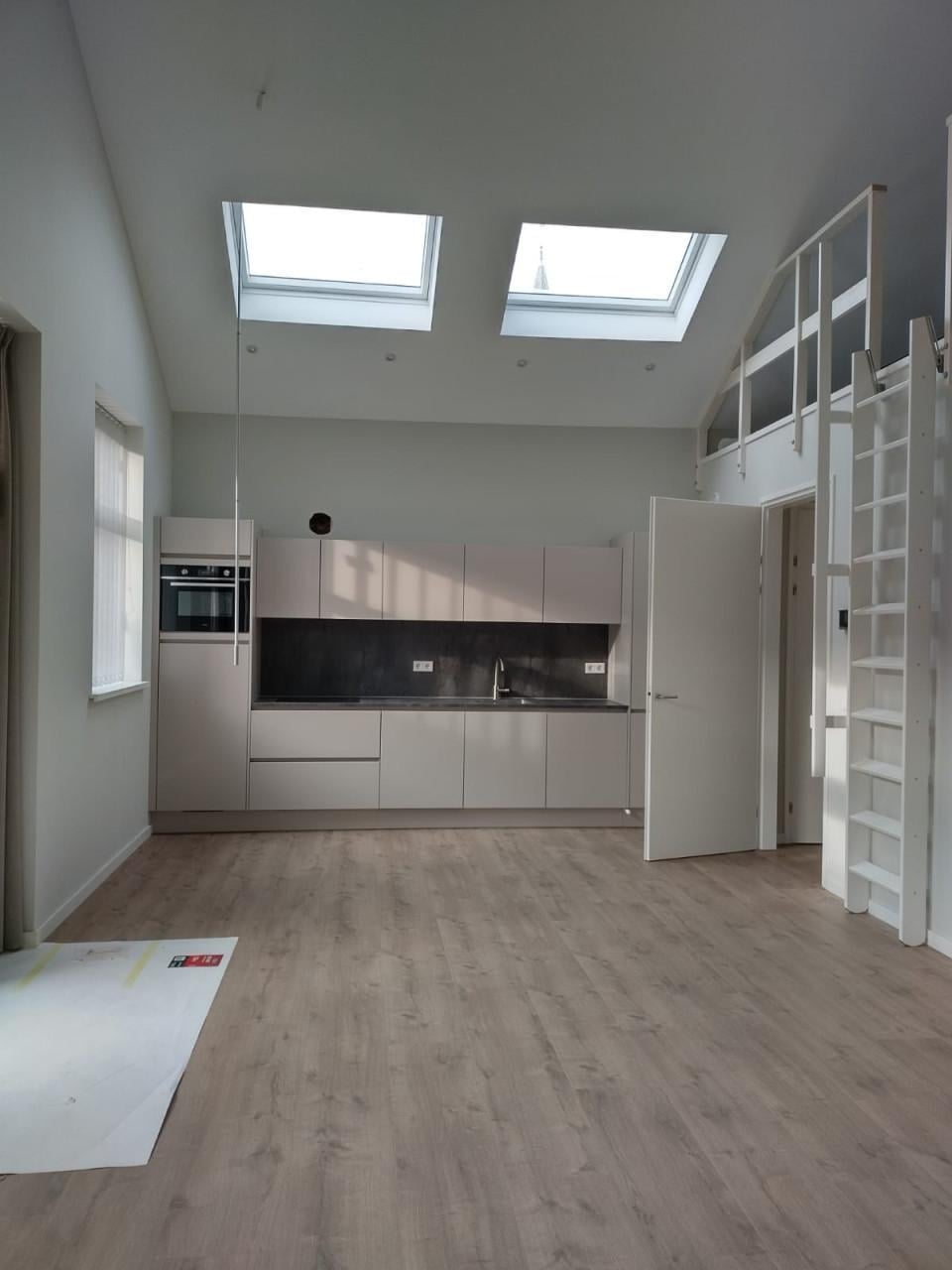 3 kamerWoning Te Huur / 3 Bedroom Flat for rent