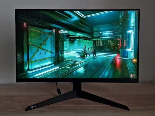 LG UltraGear 24GQ50F-B Zwart 1920x1080 (Full HD) @ 165Hz • VA • 1ms