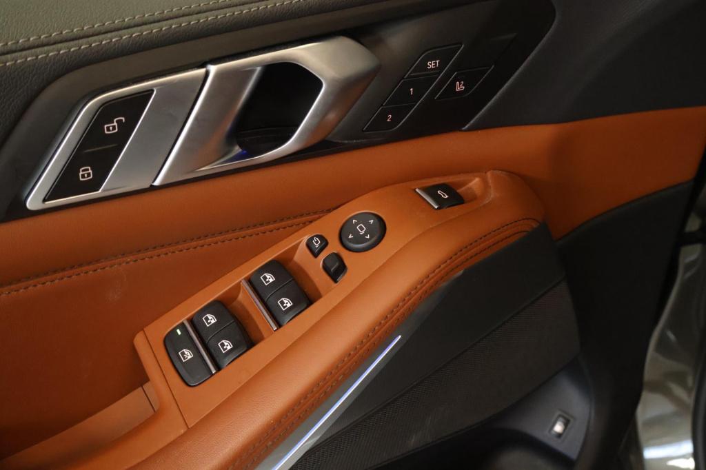 BMW X5 xdrive45e high executive nl auto, pano, trekhaak, memory,