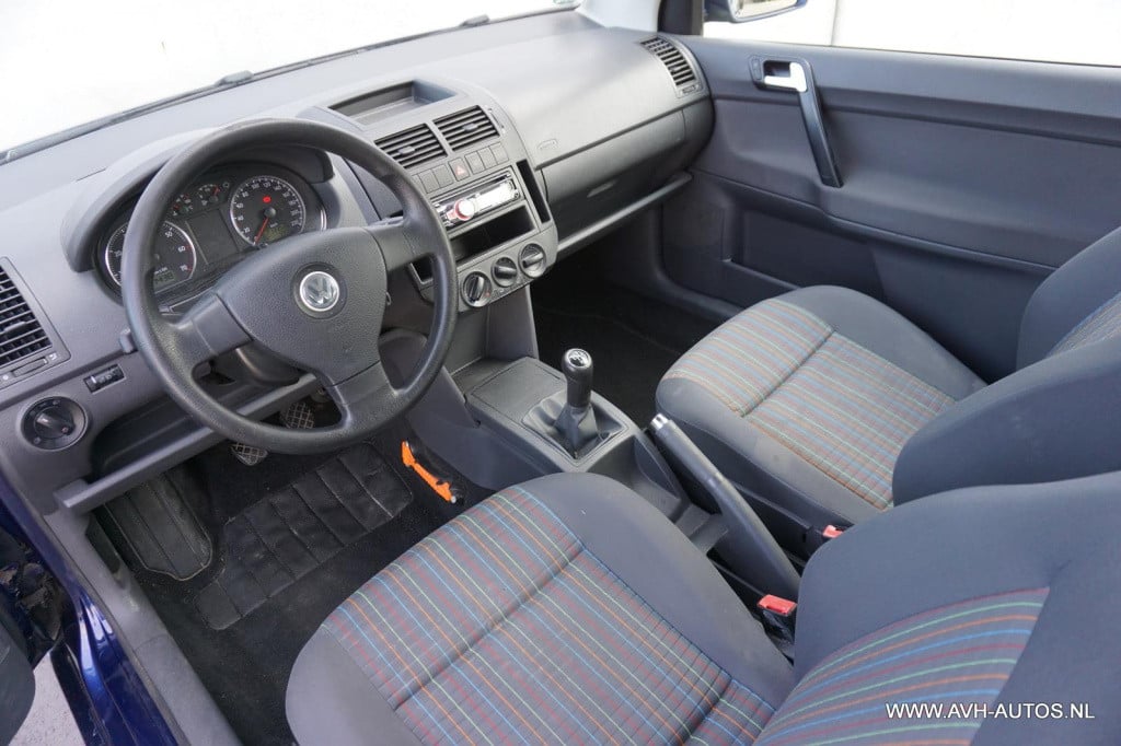 Volkswagen Polo 1.4-16v optive
