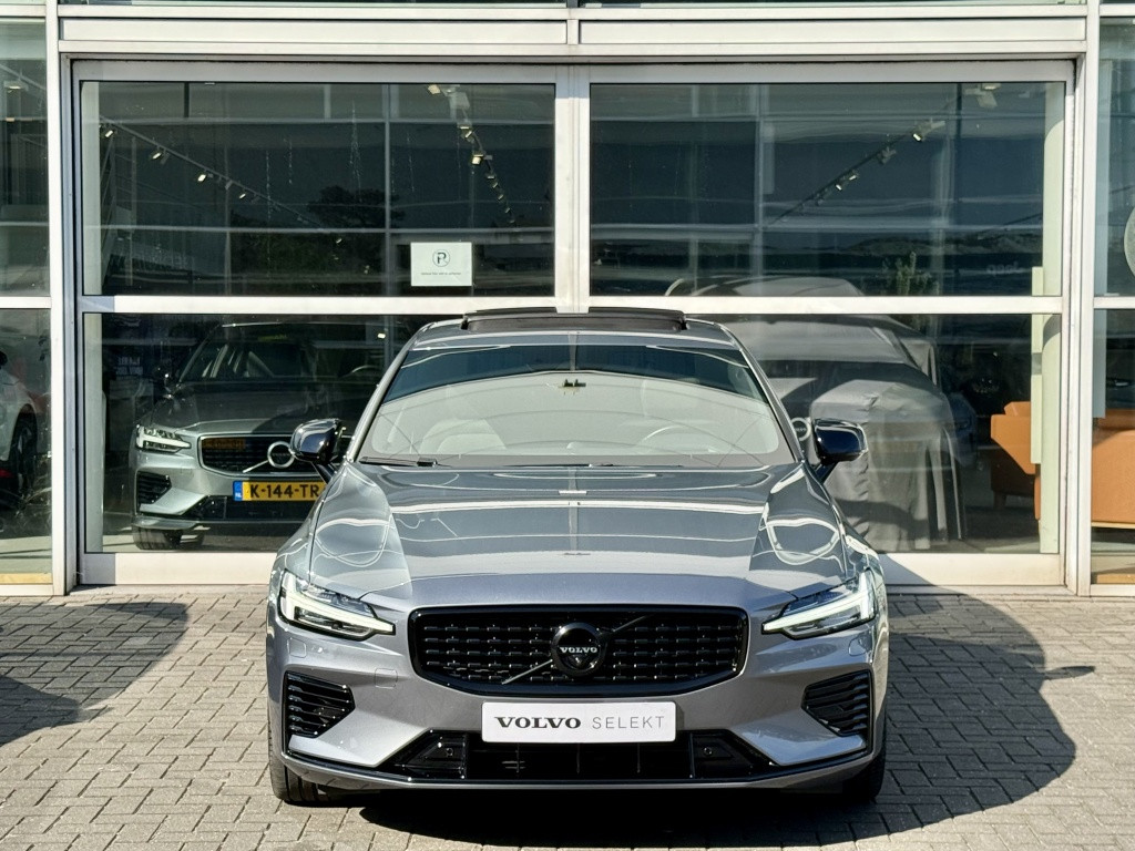 Volvo S60 t8 390pk recharge r-design| panodak| b&w sound| adap.cruise| 360