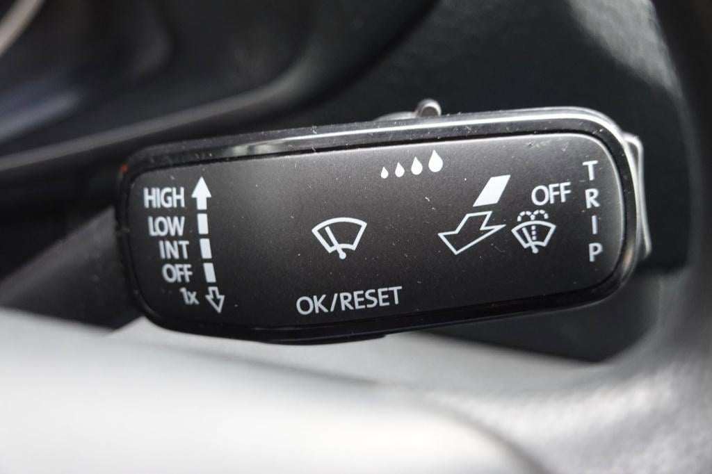 Volkswagen Crafter 35 2.0 tdi l3h2 *verder is de bus voorzien van / stand k