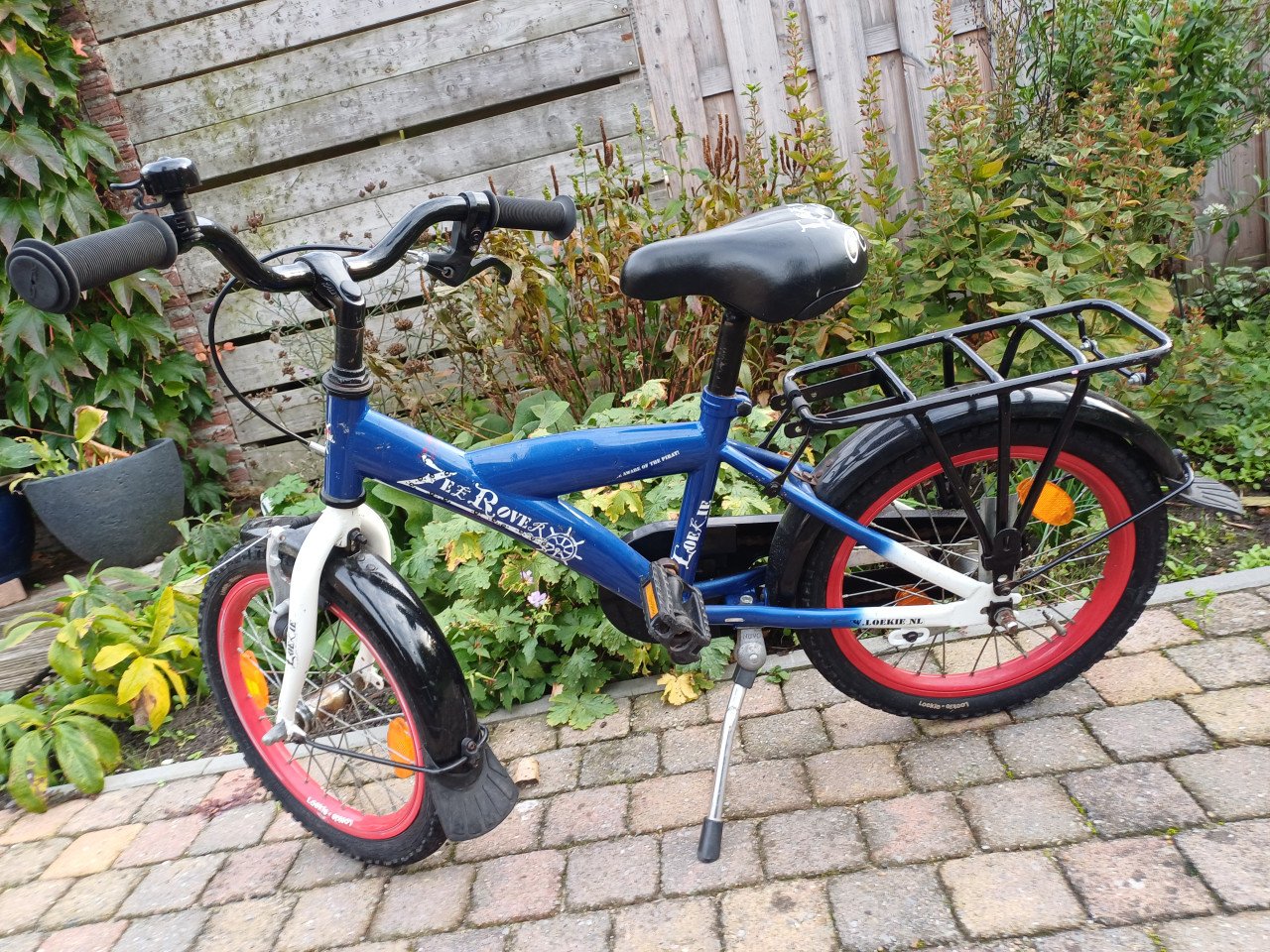 Te Koop leuk jongensfietsje Loekie 16 inch