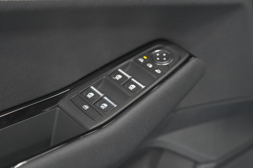 Renault Austral 1.2 e-tech full hybrid 200 techno | nieuw model | pack wint