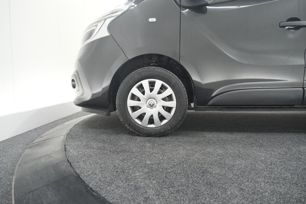 Renault Trafic 2.0 dci 120 t27 l1h1 work edition | trekhaak | apple carplay