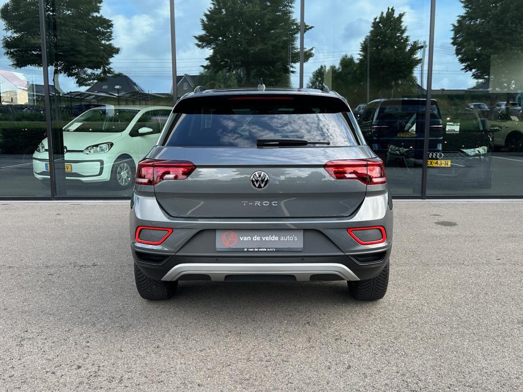 Volkswagen T-roc 1.5 tsi 150pk move | navi | carplay | stoelverwarming | ri