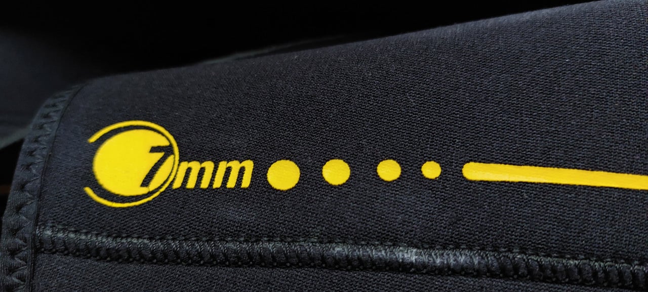 NIEUWE Tribord Wetsuit 7 mm. met kap maat XXL (nooit gebruikt)