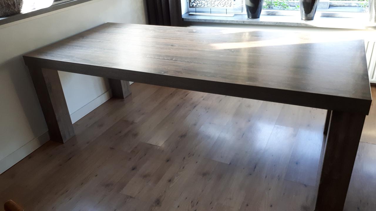 Grote eettafel 224 x 100