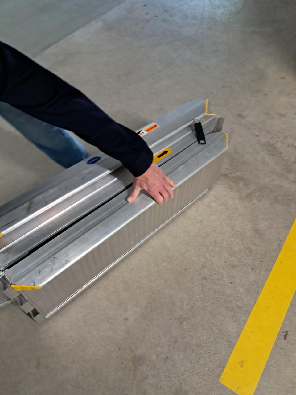Datona aluminiumrijplaat extra breed voor oa. scootmobiel