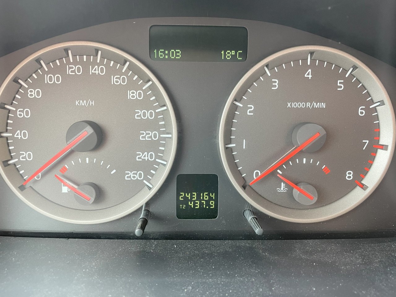 Volvo S40 (2004) | APK tm 03-2026 | nieuwe koppeling | nieuwe dakhemel