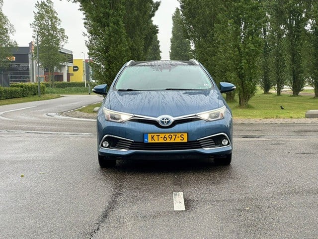Toyota Auris touring sports 1.8 hybrid lease pro | panoramadak | stoelverwa