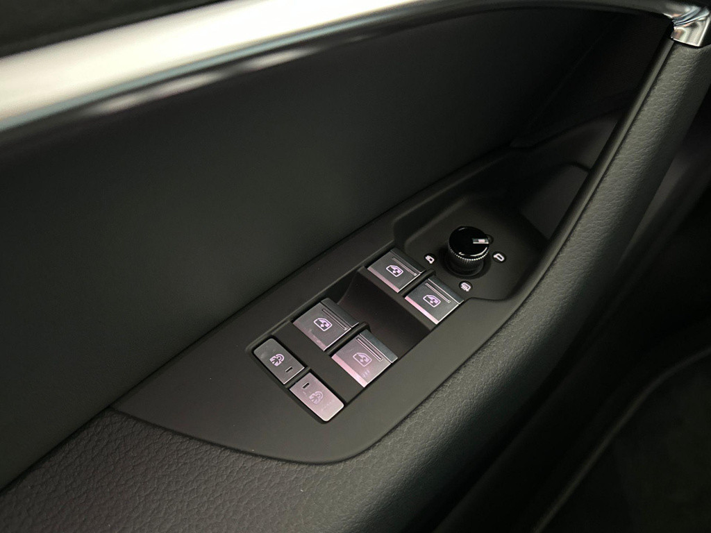 Audi A6 limousine 40 tfsi s edition competition