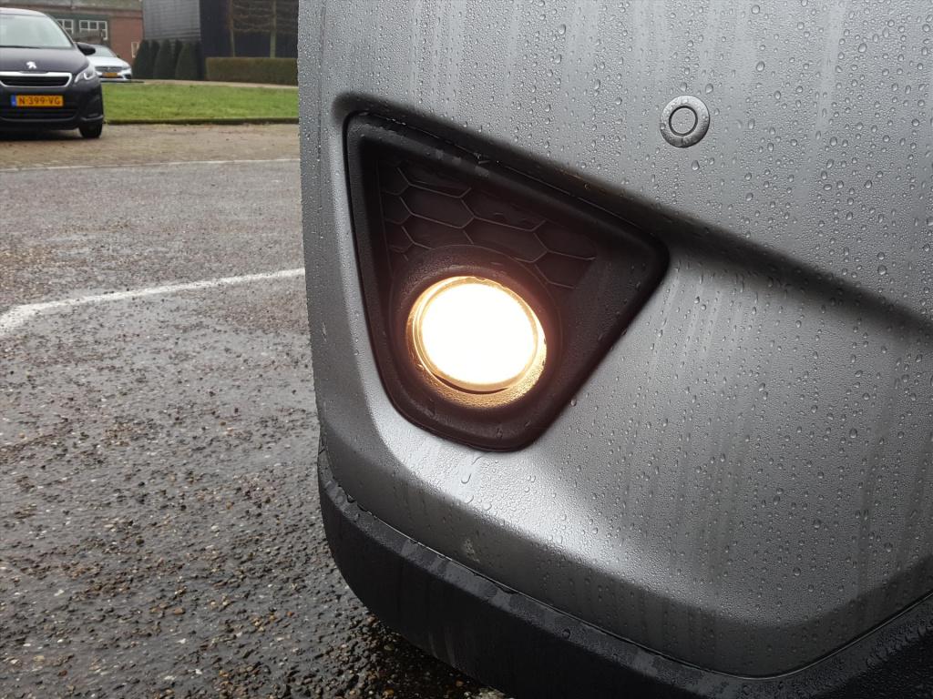 Mazda Cx-5 2.0 skyactiv-g 165pk 2wd limited edition trekhaak met 1800 kg tr