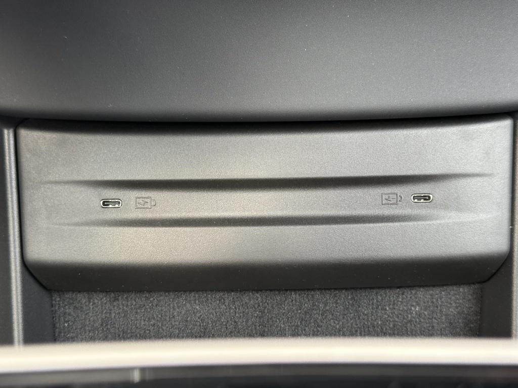 Volvo Ex90 twin ultra perf. 111kwh| b&w sound | luchtvering | new €113.850,