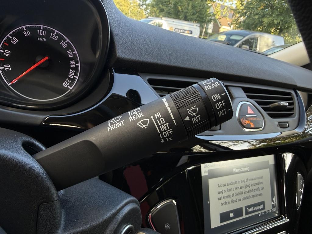 Opel Corsa 1.2 - 120 jaren editie - carplay -