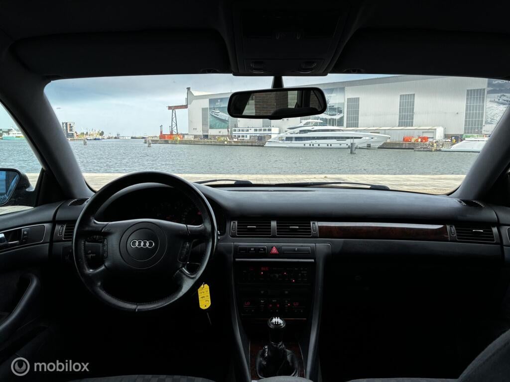 Audi A6 Limousine 2.4 V6 Advance Youngtimer Clima km276.766Nap Xenon BJ2000