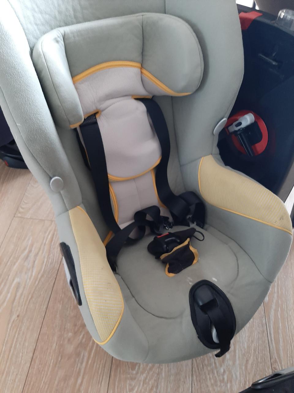 Autostoel Maxi Cosi Axiss draaibaar