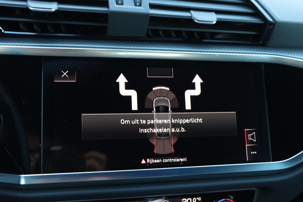 Audi Q3 sportback 45 tfsi e s edition 245pk s-tronic