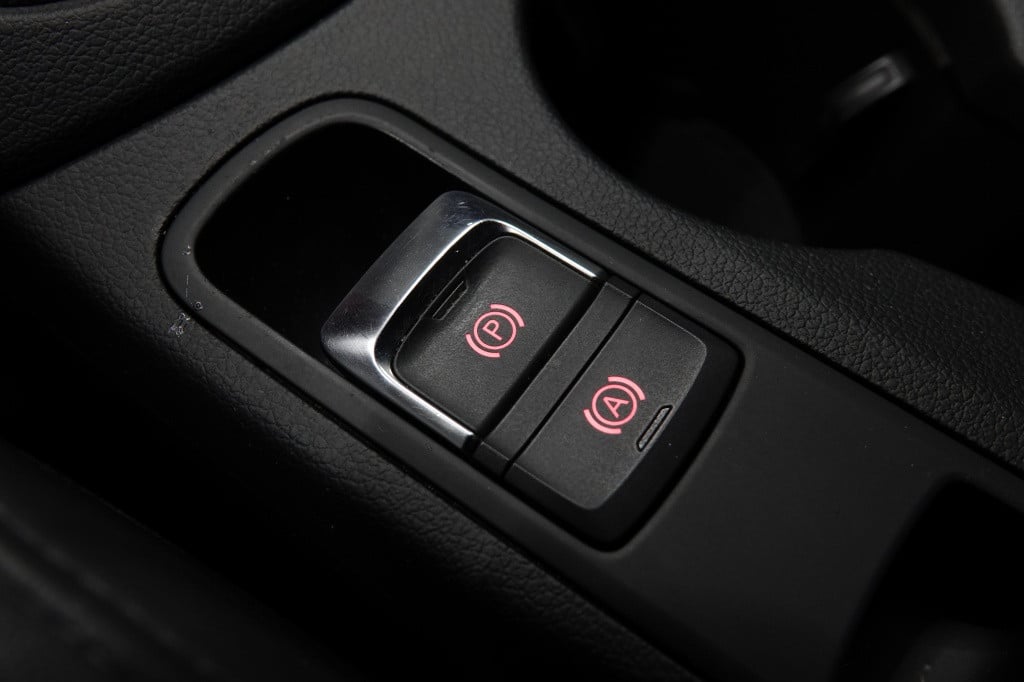 Audi Q3 s-line | drive select | bose | pdc |