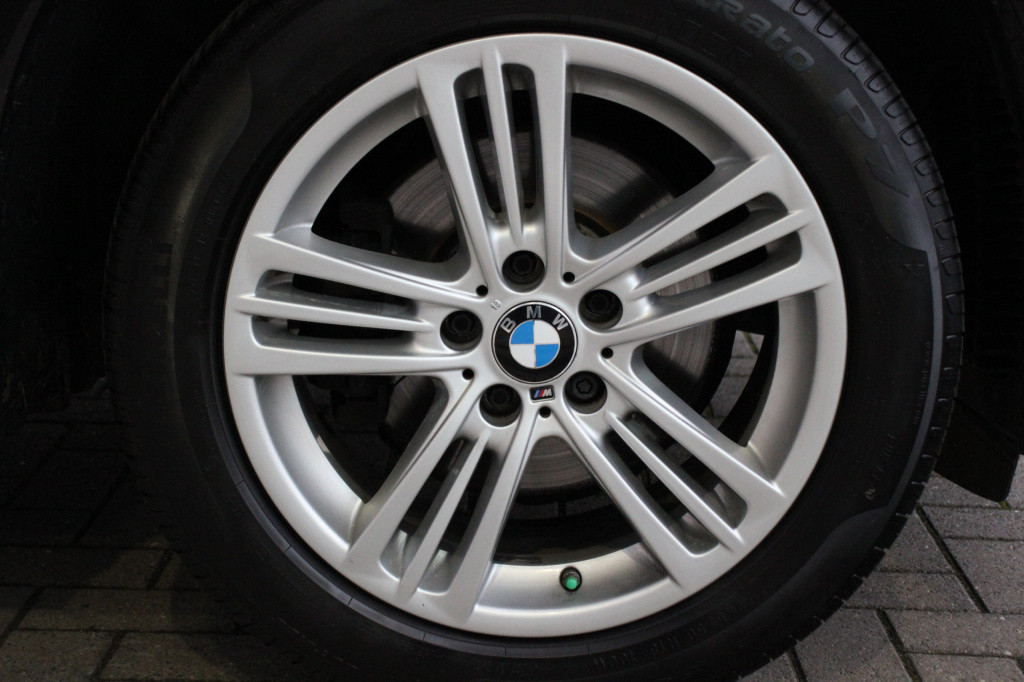 BMW X3 xdrive35i high executive m-sport | 306pk | panoramadak | afn. trekha
