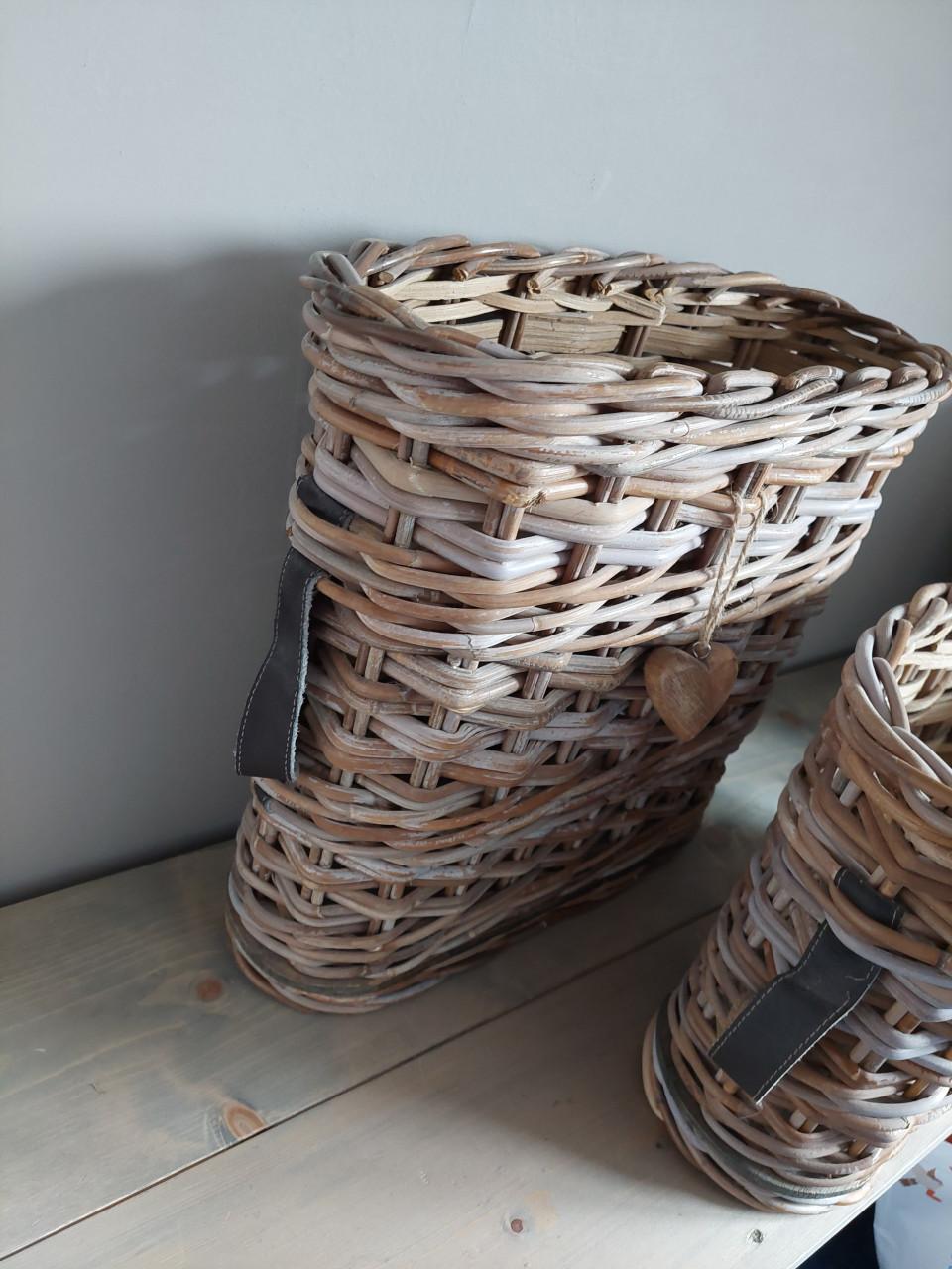 2 mooie rotan manden in zeer goede staat
