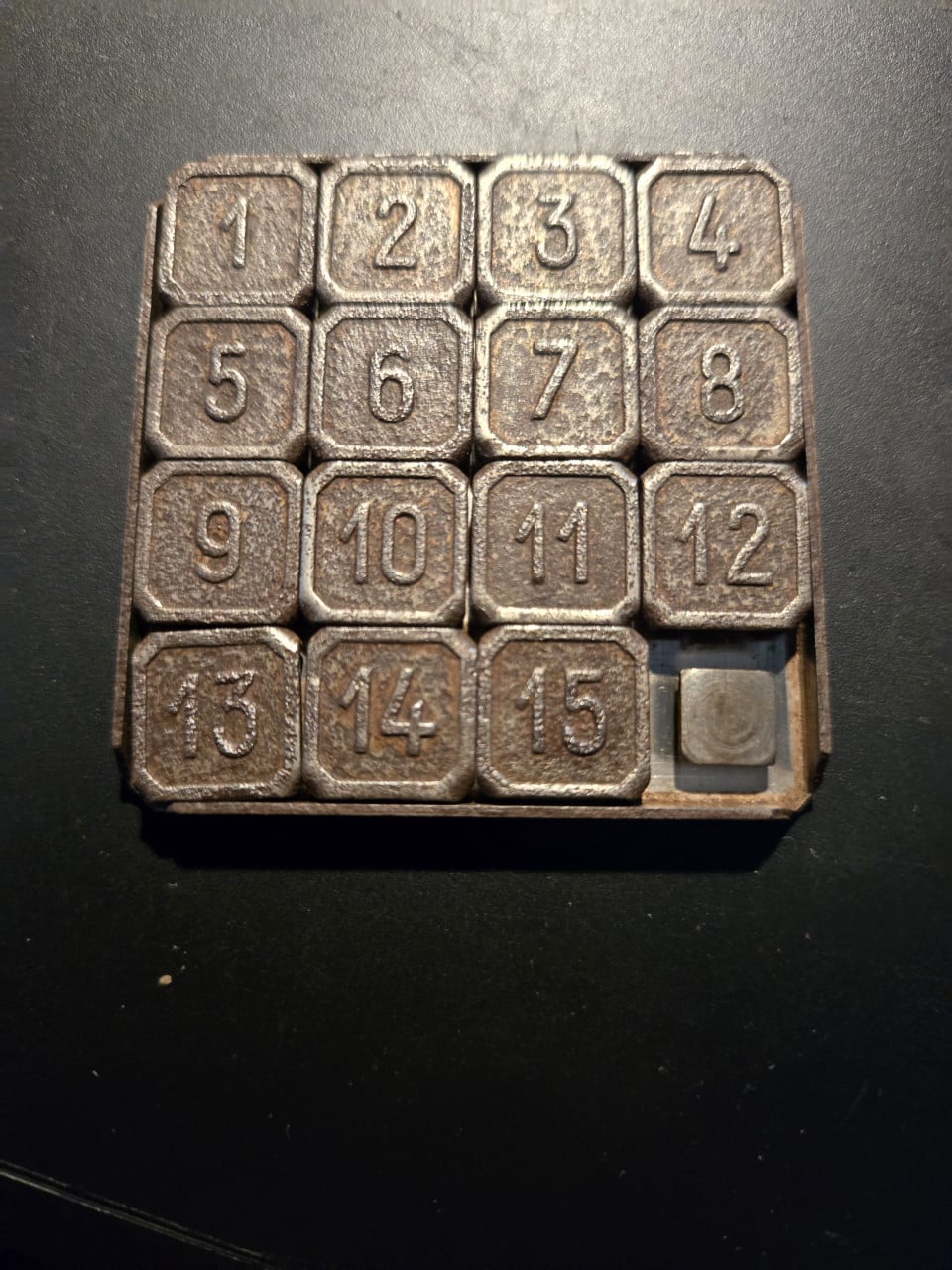 Zeldzame antieke metalen schuifpuzzel,  "15-puzzel" of "Diablotin"